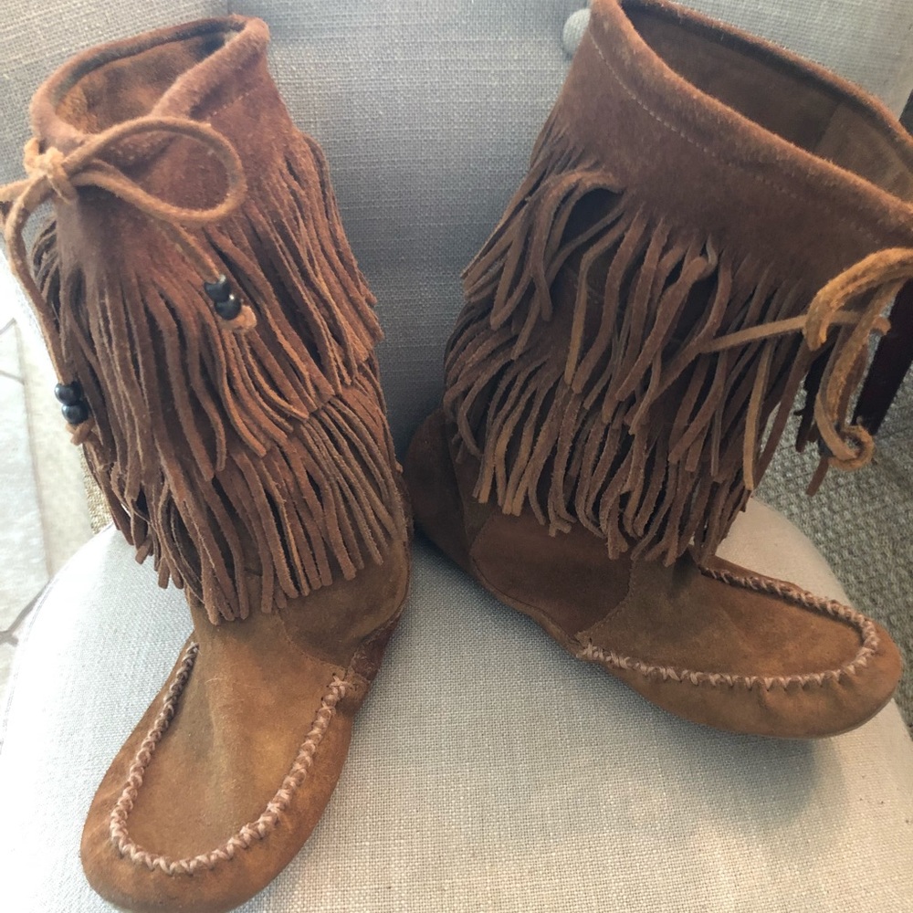 Minnetonka Fringe Boots